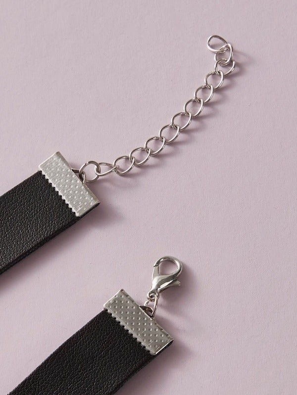 1pc Serpentine Charm PU Choker