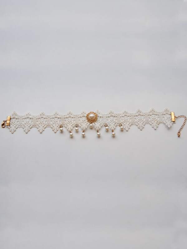 Faux Pearl Decor Necklace