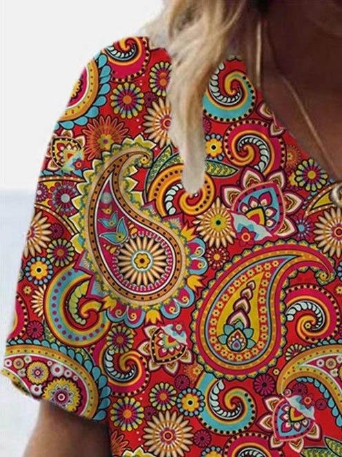 Fashion Paisley Print V-neck T-shirt - T-shirts - INS | Online Fashion Free Shipping Clothing, Dresses, Tops, Shoes - 08/06/2021 - Color_Red - Size_2XL