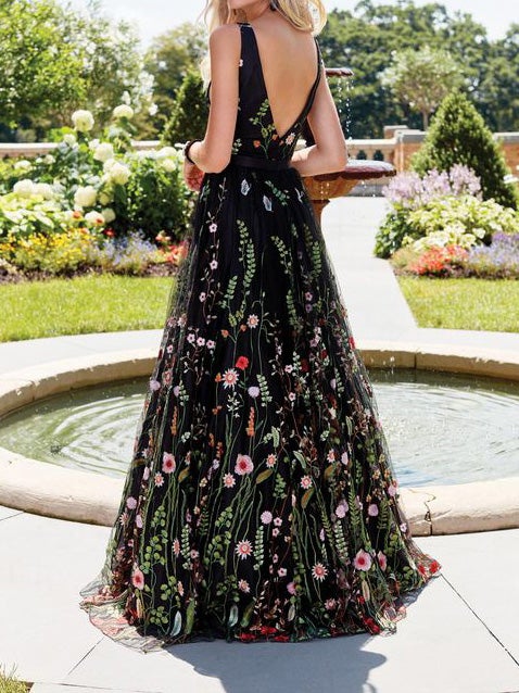 Women's Dresses Deep V-Neck Sleeveless Embroidered Dress - Maxi Dresses - Instastyled | Online Fashion Free Shipping Clothing, Dresses, Tops, Shoes - 22/01/2022 - color-black - Color_Black