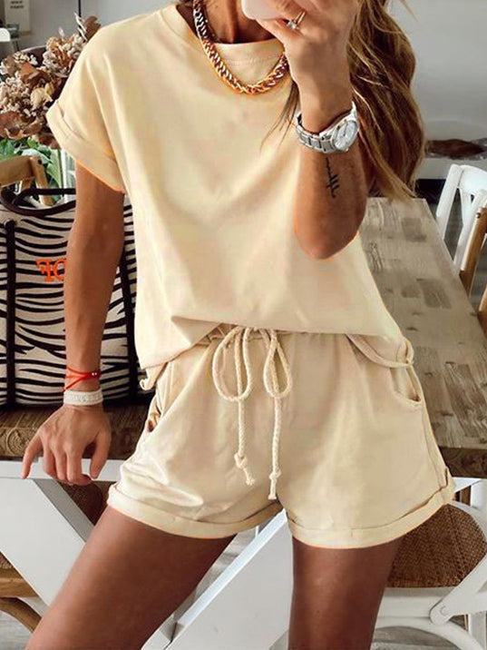 Casual Short-sleeved Round Neck Two-piece Suit