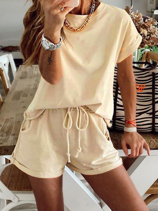 Casual Short-sleeved Round Neck Two-piece Suit