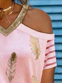 Casual V-neck Feather Print T-shirt - T-shirts - INS | Online Fashion Free Shipping Clothing, Dresses, Tops, Shoes - 07/06/2021 - Color_Blue - Color_Pink