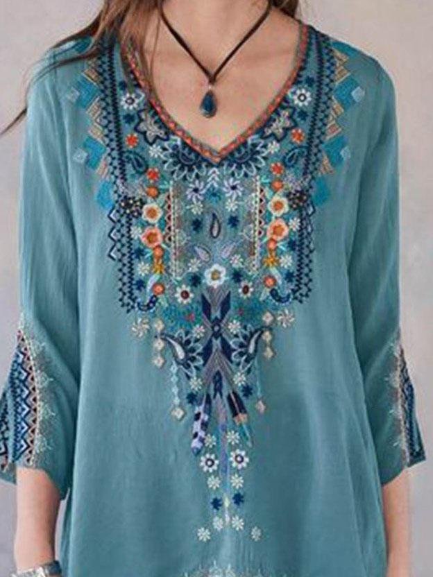 Embroidery Print 3/4 Sleeve V-neck Shirt - T-shirts - INS | Online Fashion Free Shipping Clothing, Dresses, Tops, Shoes - 04/06/2021 - Color_Blue - Color_Gray