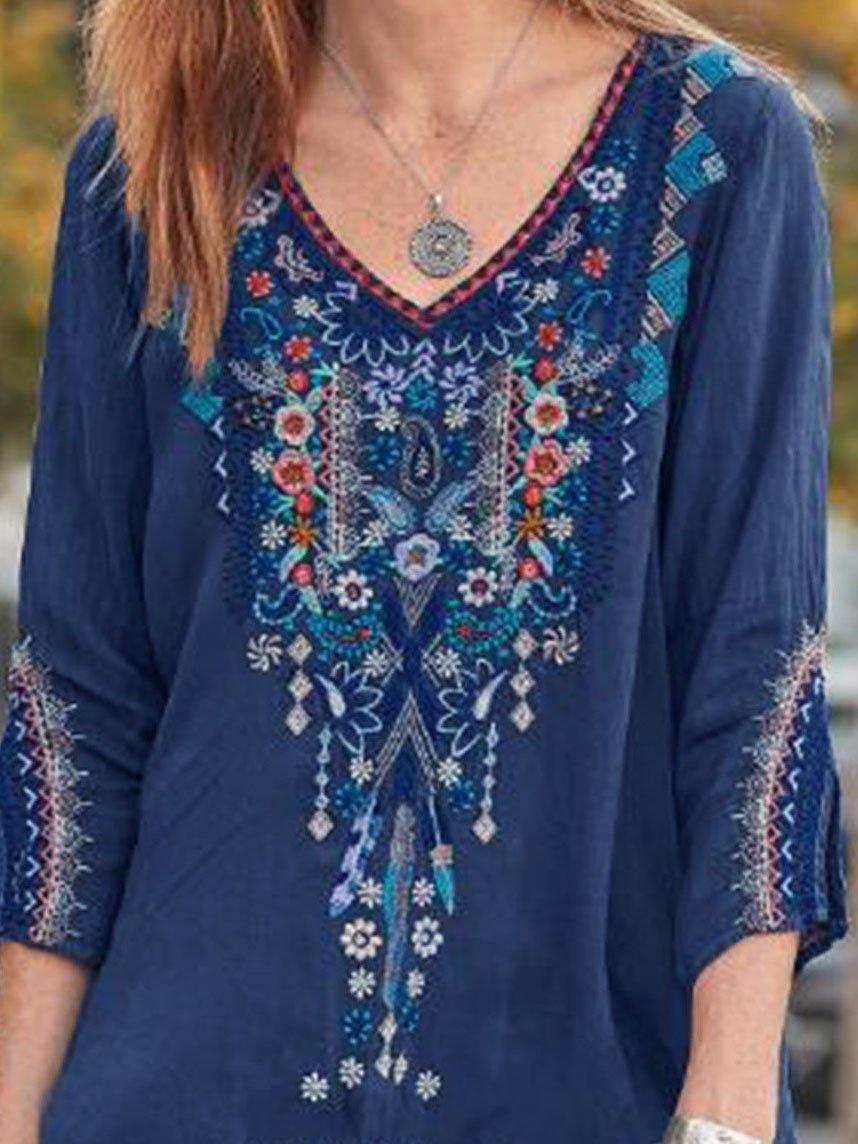 Embroidery Print 3/4 Sleeve V-neck Shirt - T-shirts - INS | Online Fashion Free Shipping Clothing, Dresses, Tops, Shoes - 04/06/2021 - Color_Blue - Color_Gray