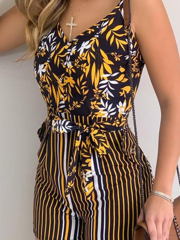 Fashion Leaf Print V-neck Suspender Belt Jumpsuit - Jumpsuits - INS | Online Fashion Free Shipping Clothing, Dresses, Tops, Shoes - 24/05/2021 - Color_Black - Color_Light Green