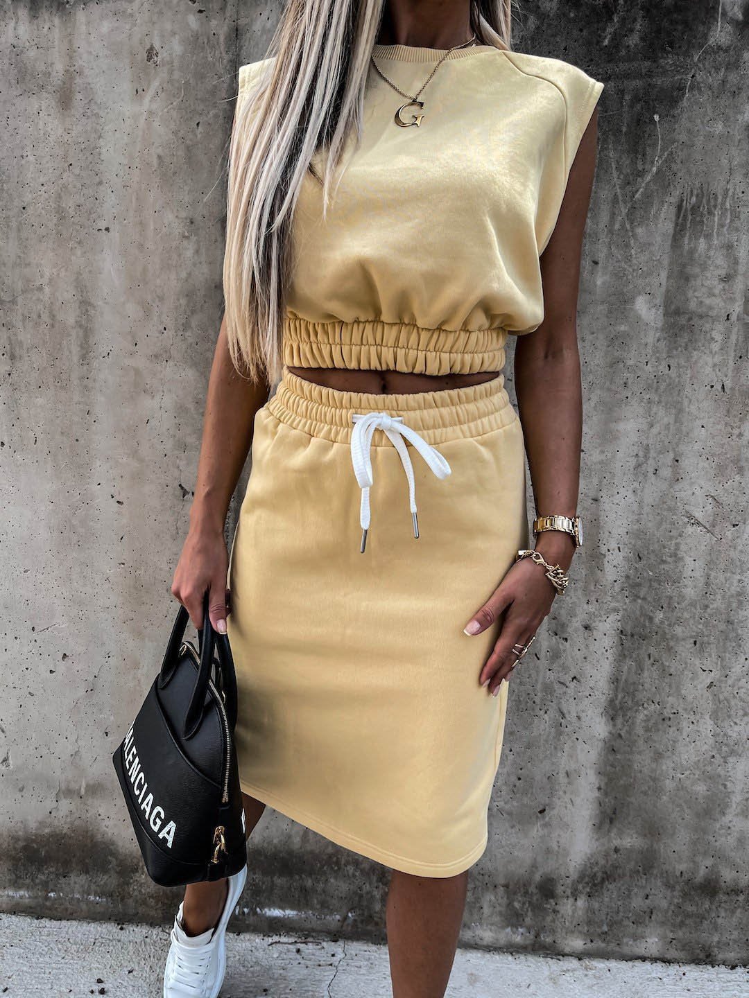 Fashion Solid Color Sleeveless Two-piece Outfit - Two-piece Outfits - INS | Online Fashion Free Shipping Clothing, Dresses, Tops, Shoes - 09/06/2021 - Color_Apricot - Color_Black