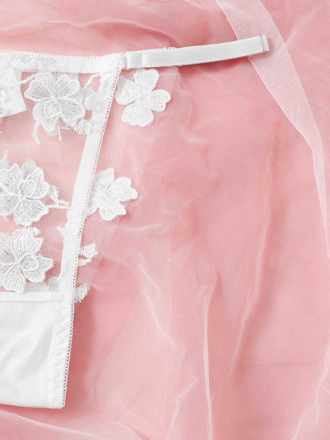 Floral Appliques Mesh Underwire Lingerie Set - INS | Online Fashion Free Shipping Clothing, Dresses, Tops, Shoes