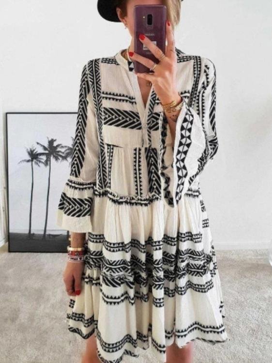 Geometric Print V-Neck Mini Dress - Mini Dresses - INS | Online Fashion Free Shipping Clothing, Dresses, Tops, Shoes - 15/06/2021 - Category_Mini Dresses - Color_Black