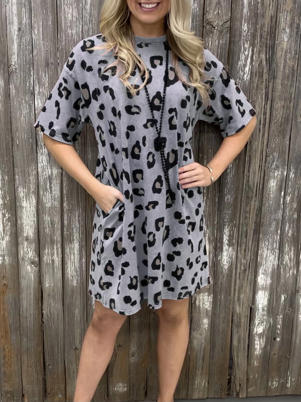 Women's Dresses Loose Leopard Print Crew Neck Short Sleeve Dress - Midi Dresses - Instastyled | Online Fashion Free Shipping Clothing, Dresses, Tops, Shoes - 09/02/2022 - 30-40 - Casual Dresses