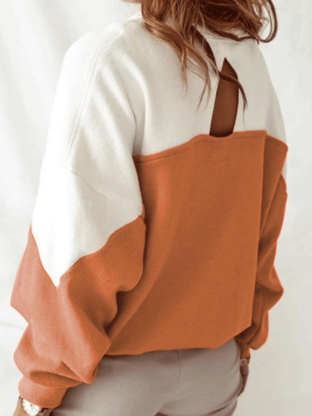 Women's T-Shirts Casual Contrast Color Back Hollow Long Sleeve T-Shirt - T-Shirts - Instastyled | Online Fashion Free Shipping Clothing, Dresses, Tops, Shoes - 21/12/2021 - 30-40 - color-khaki